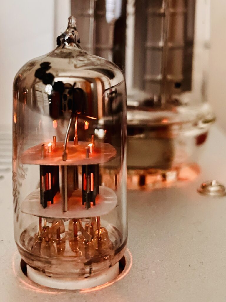 Pure Vacuum Tube Sound